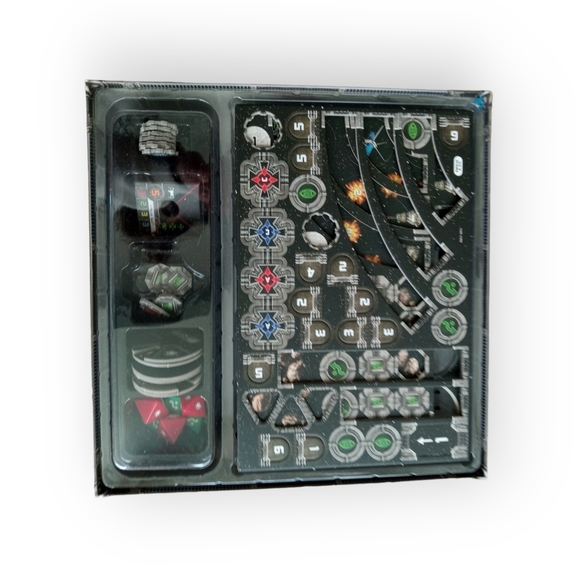 STAR Wars X-Wing Miniatures Game 2-player Starter Box Set - Picture 3 of 10